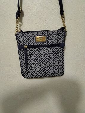 Tommy Hilfiger Navy Blue Monogram Crossbody Bag EUC